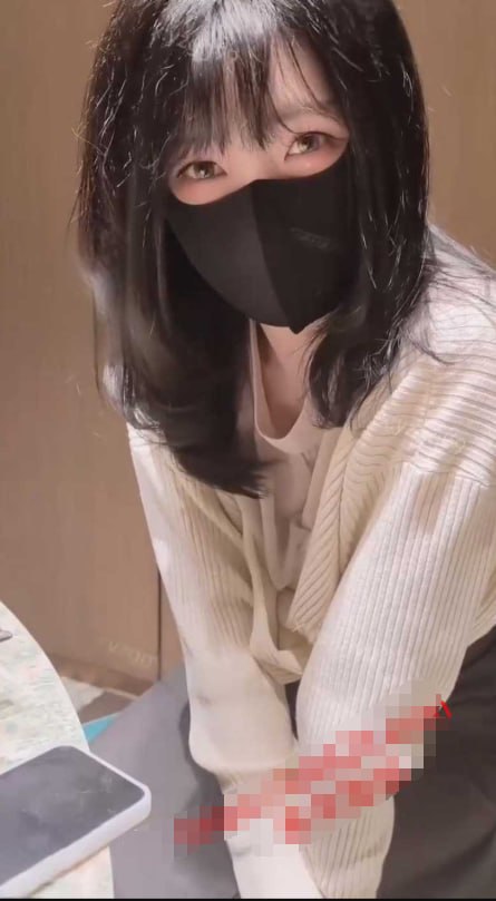 北上广不相信眼泪床戏性感亲亲gif动图_动态图_表情包...